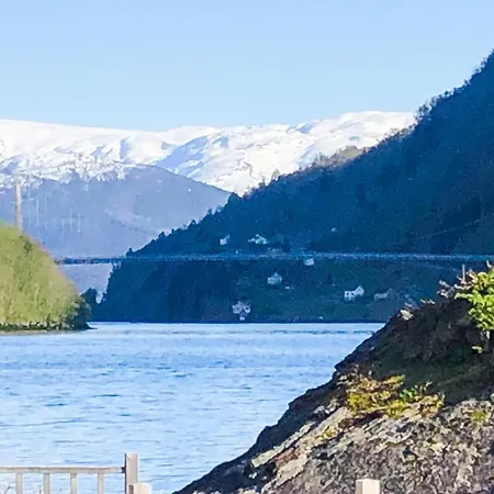 펜션 Fyksesund Steinsto